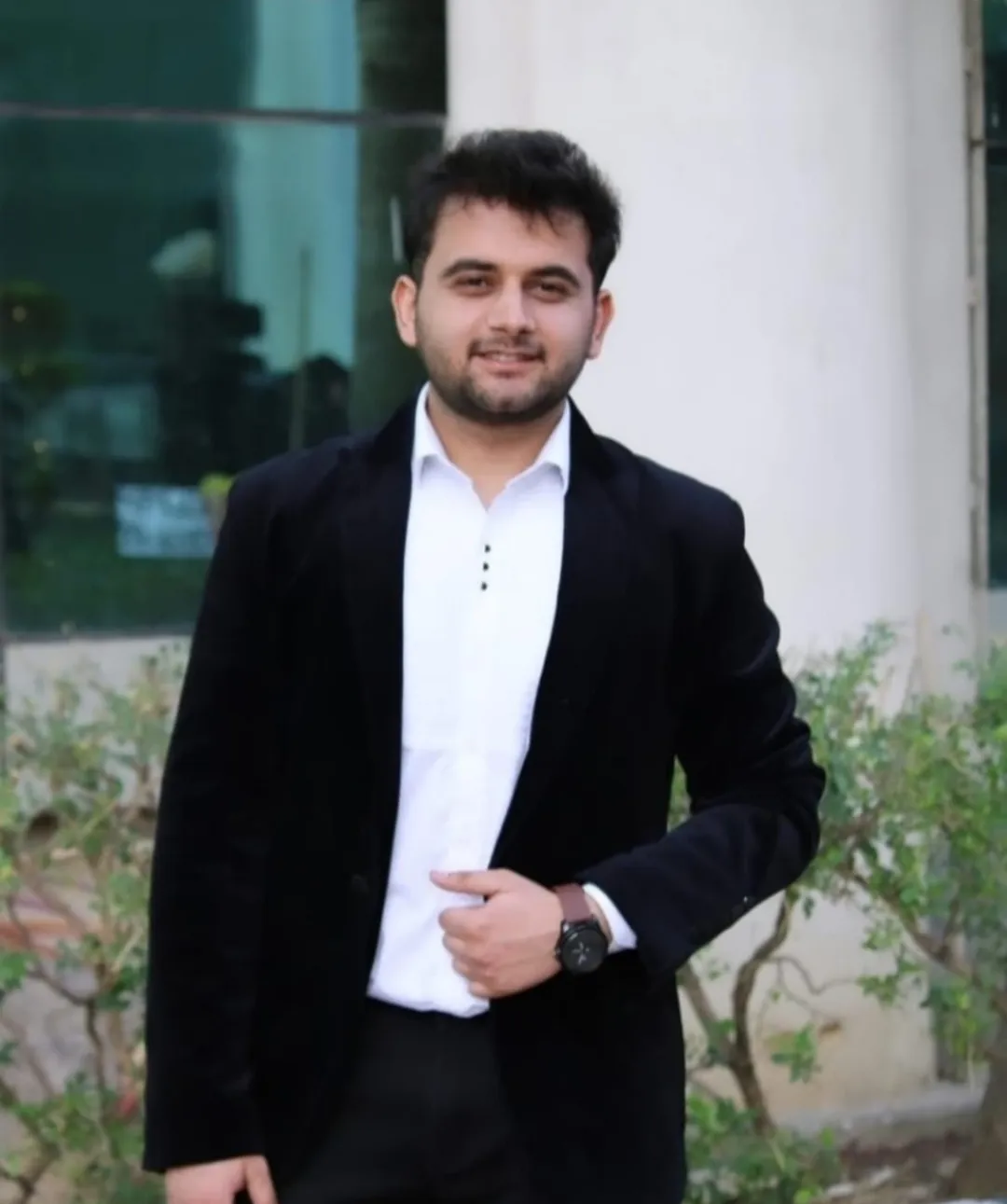 Mr. Vinay Juneja